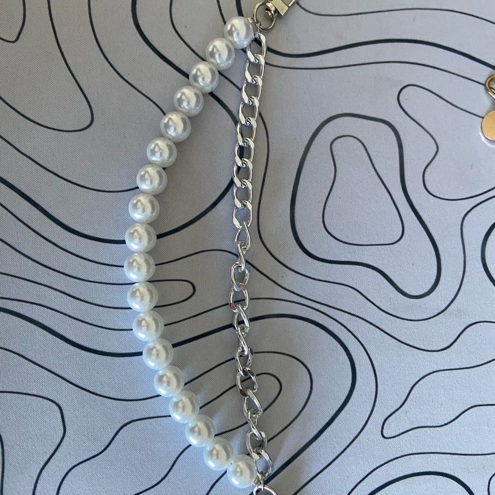 Elegant Silver and White Pearl Purse Charm